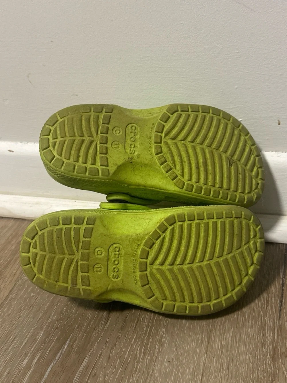 CROCS Kids Clog in Lime Green